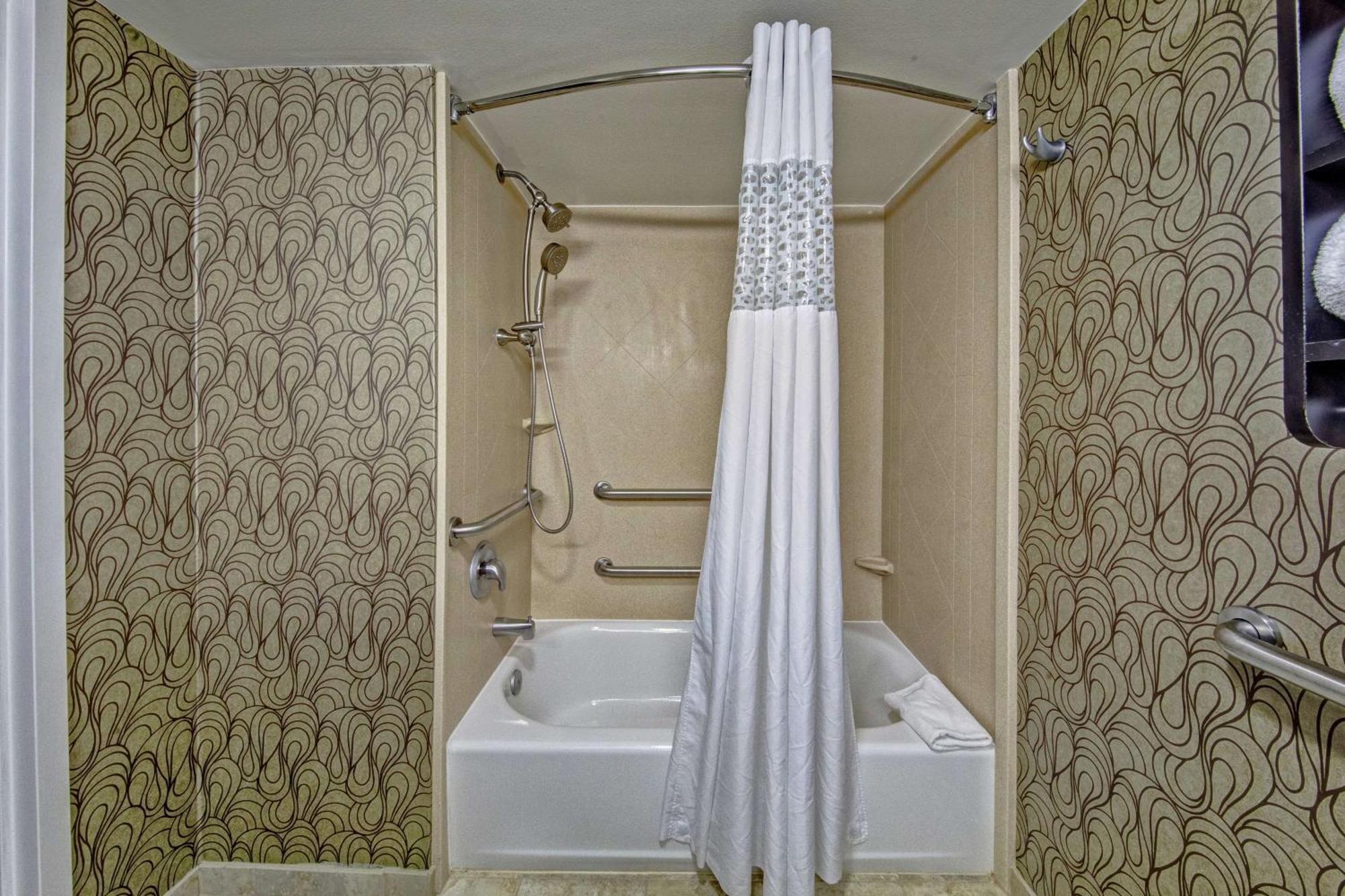 Hampton Inn Tullahoma Ngoại thất bức ảnh