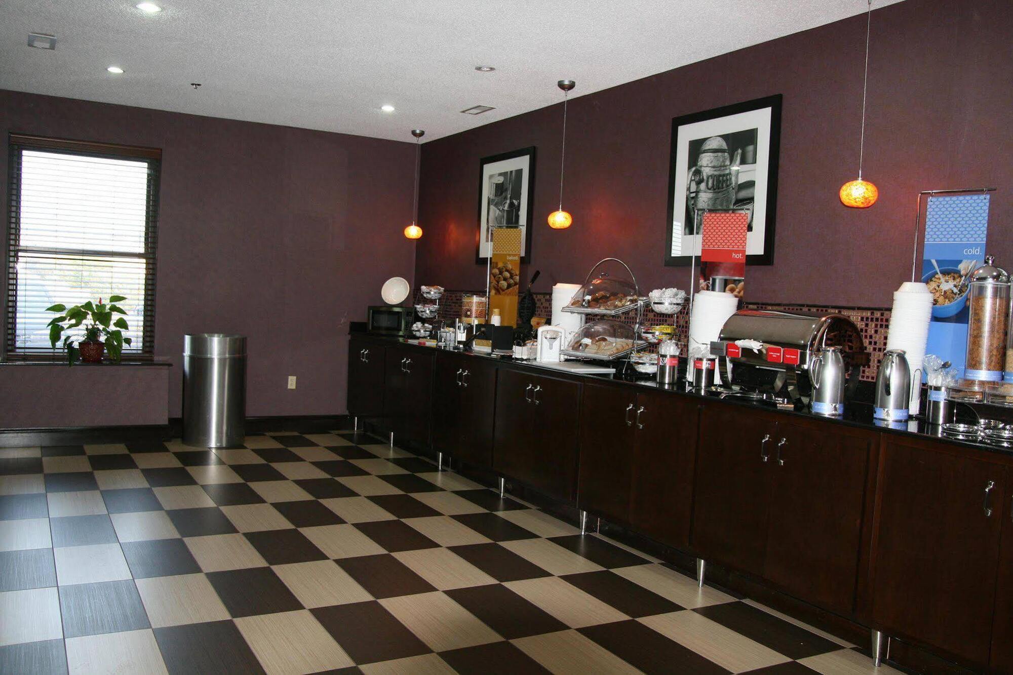 Hampton Inn Tullahoma Ngoại thất bức ảnh